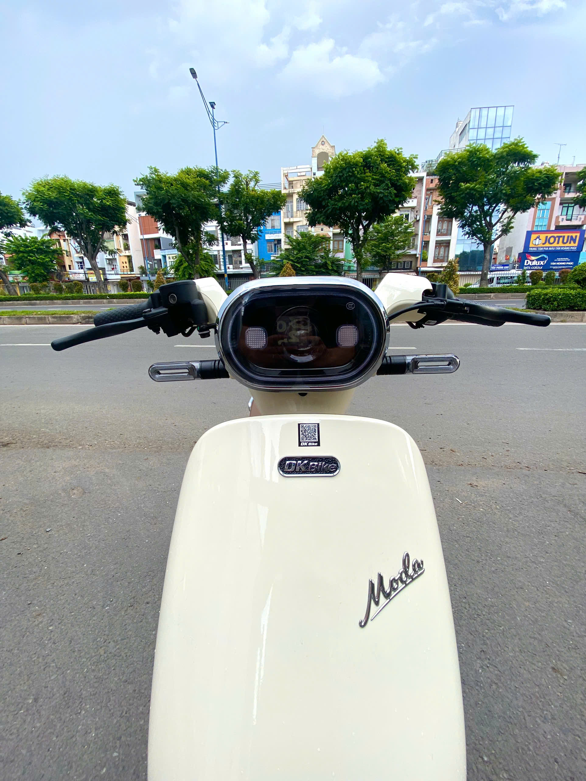 Xe máy điện DK Lyva Moda (Chạy: 90km/ lần sạc)