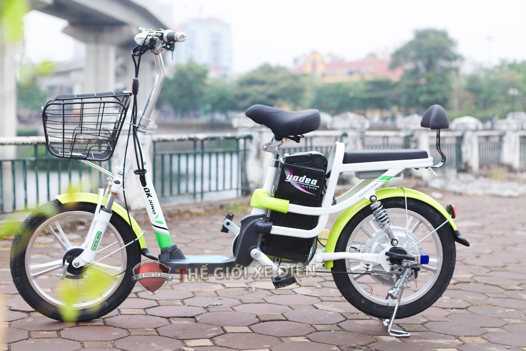 xe đạp điện Juno Yadea 
