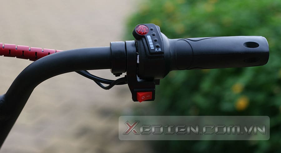Tay ga xe điện Giant M133p plus tay-ga-xe-dien-giant-m133p-plus