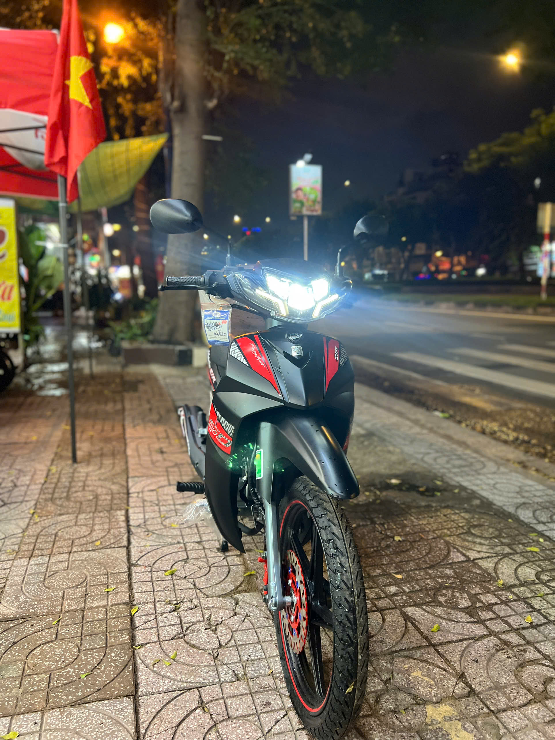 Cụm đèn LED hiện đại