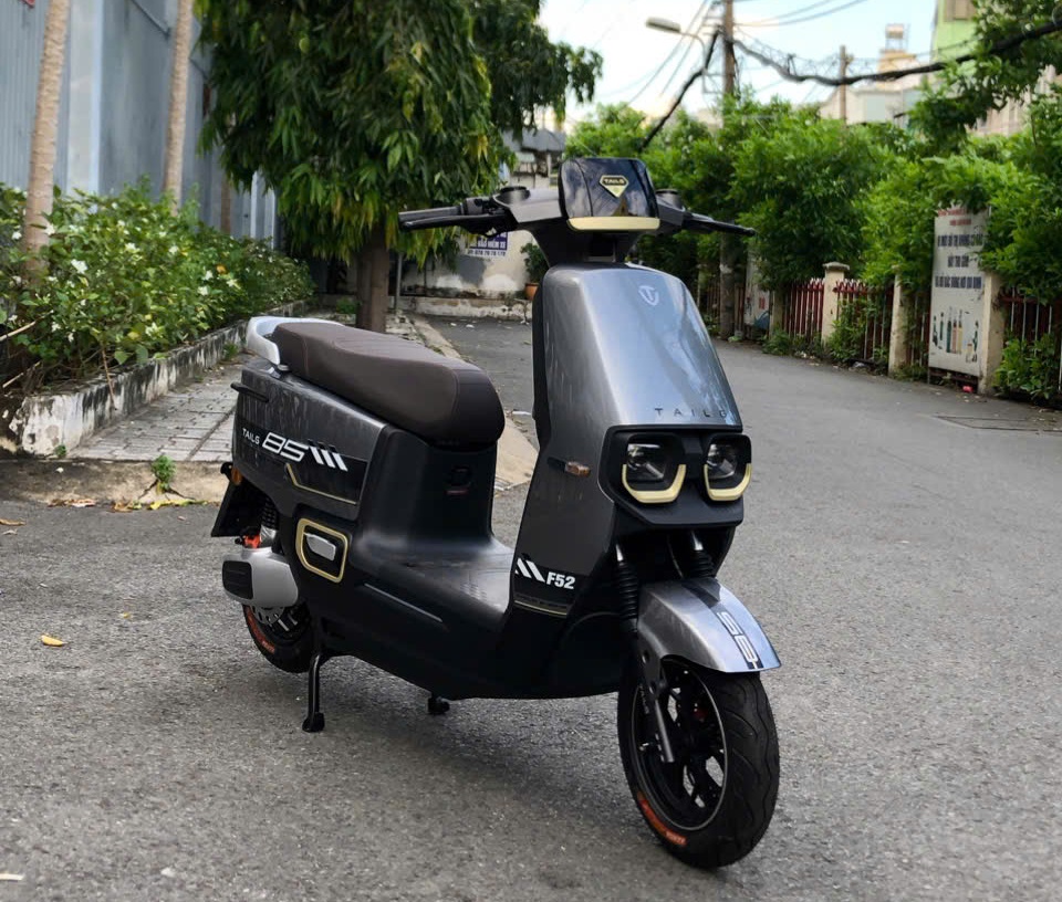 Xe Máy Điện Tailg Power F52 6 bình 22.3Ah 100km/1 Lần Sạc Xe Máy Điện Tailg Power F52 6 bình 22.3Ah 100km/1 Lần Sạc