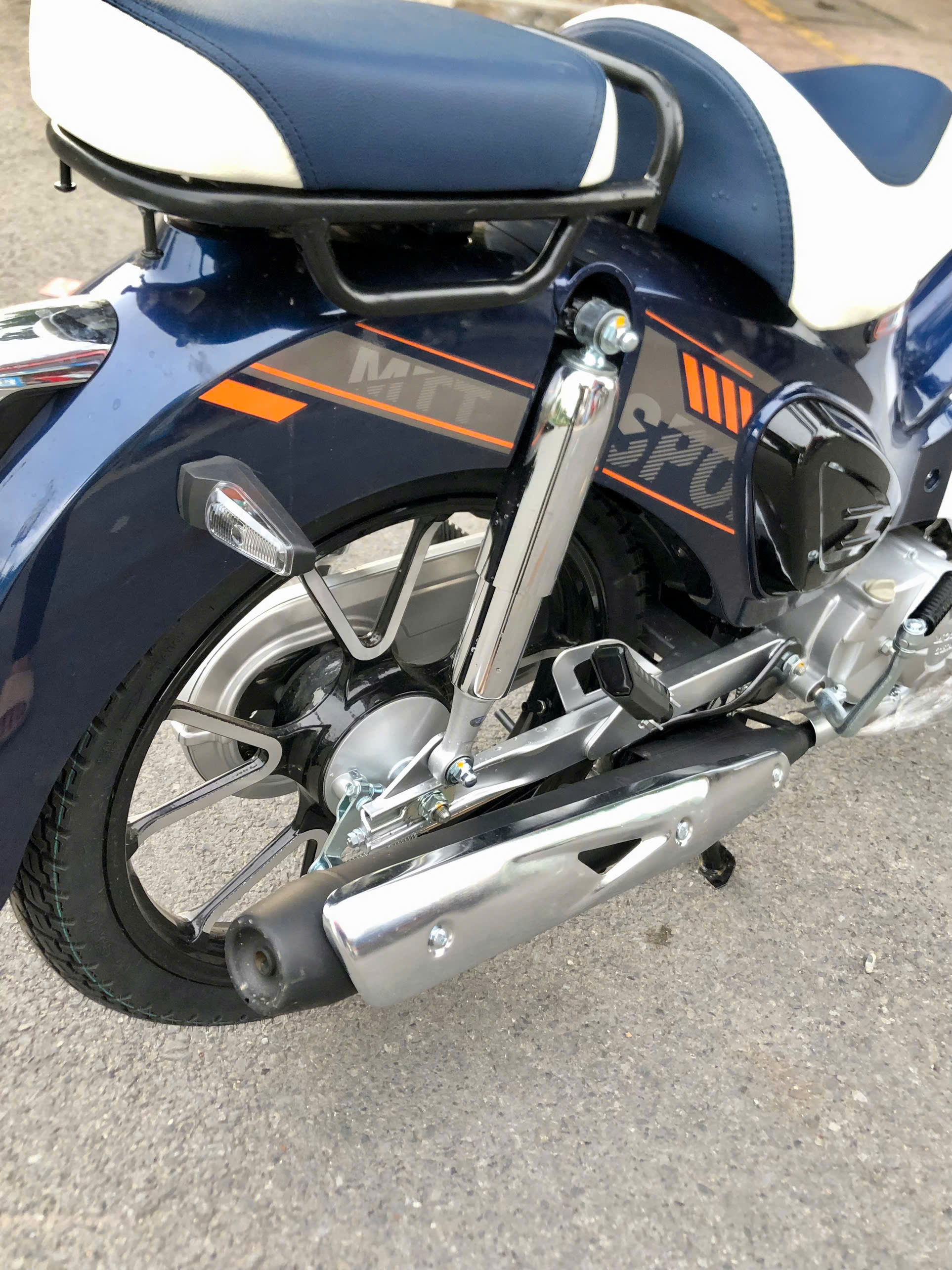 Xe Máy 50cc Cub S Motor Thái Đời Mới Xe Máy 50cc Cub S Motor Thái Đời Mới