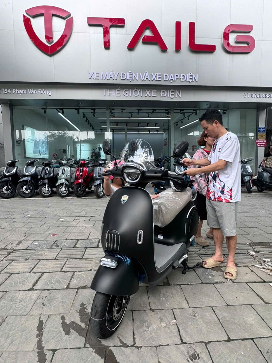 Kh&aacute;ch H&agrave;ng Chốt Ngay Xe M&aacute;y Điện Tailg R60 M&agrave;u Đen Tại Thế Giới Xe Điện